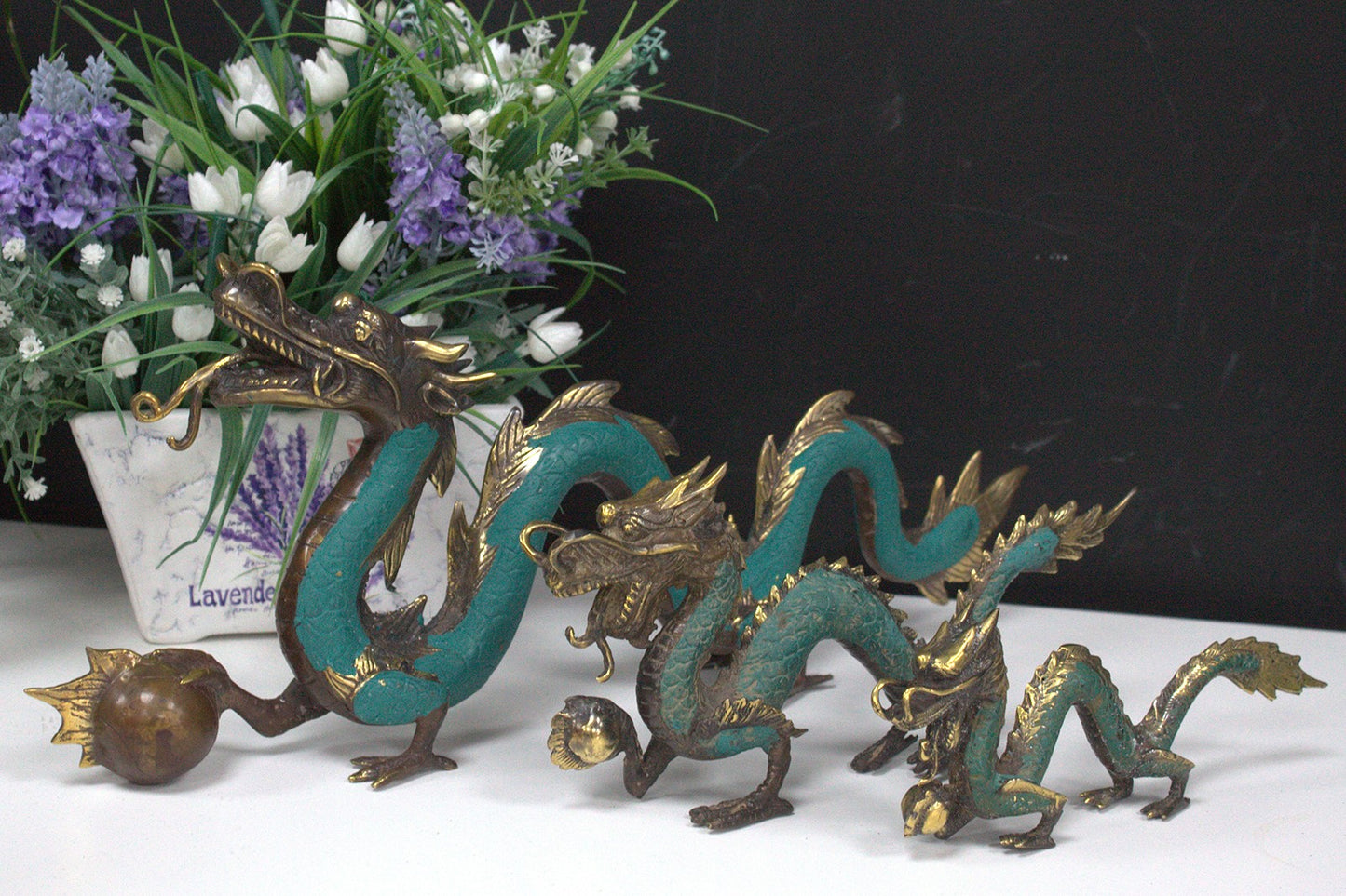 Fengshui - Med Dragon with Ball - 27cm